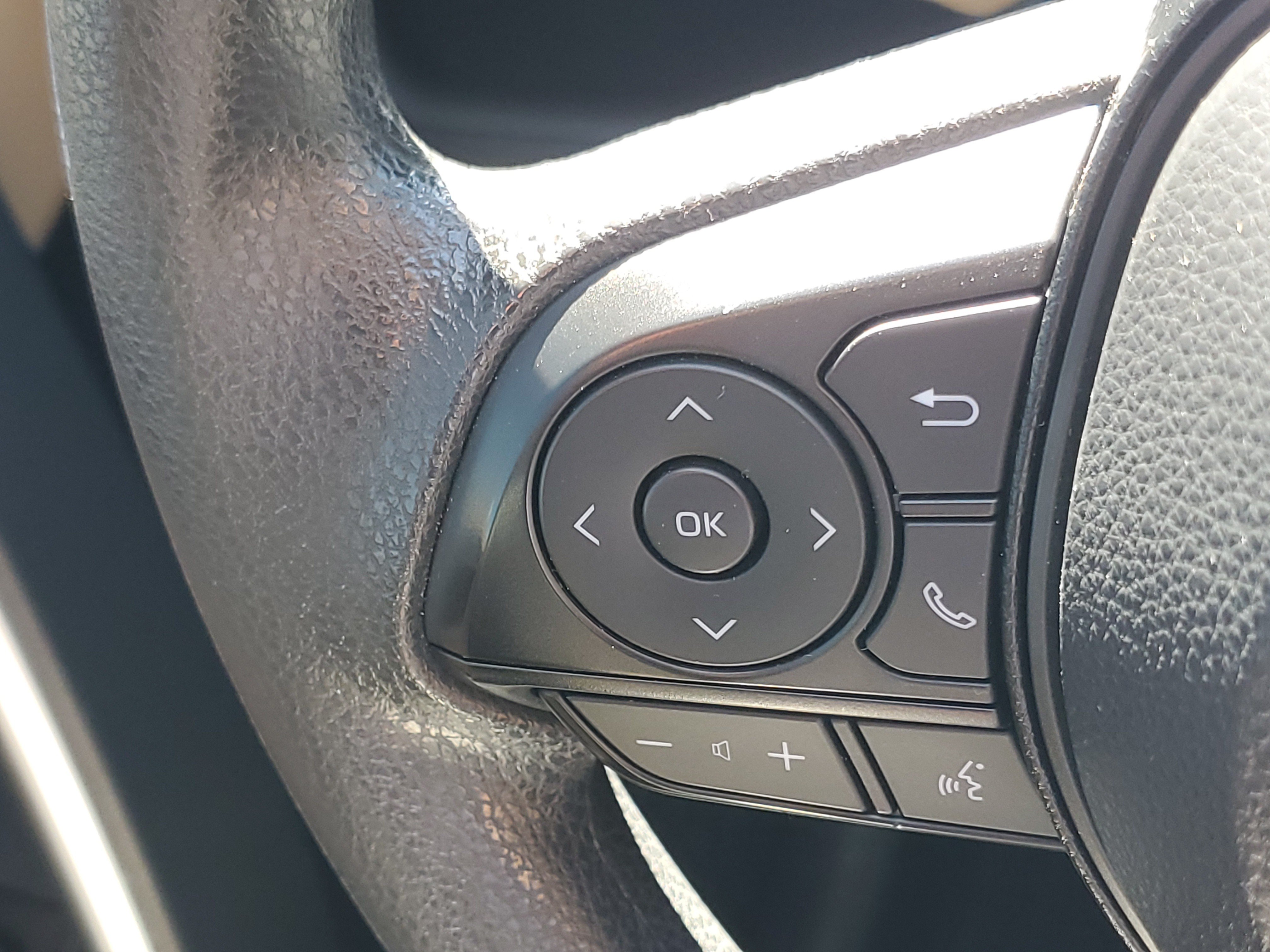 Certified 2025 Toyota RAV4 LE AWD/4WD image 24