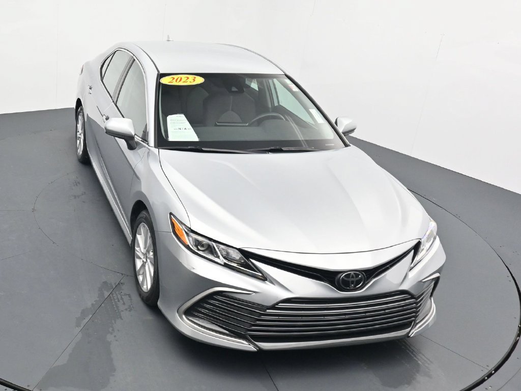 Used 2023 Toyota Camry LE AWD/4WD image 25