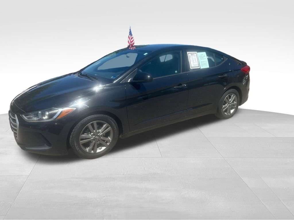 Used 2017 Hyundai Elantra SE FWD image 3