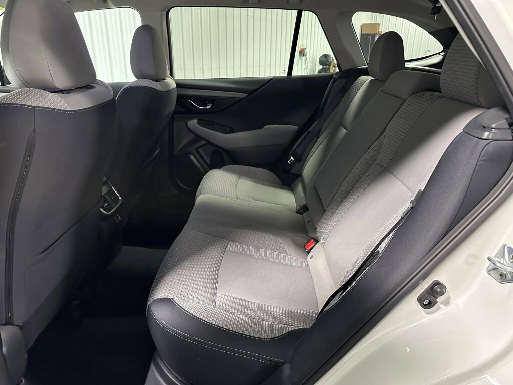 Used 2023 Subaru Outback Premium image 10