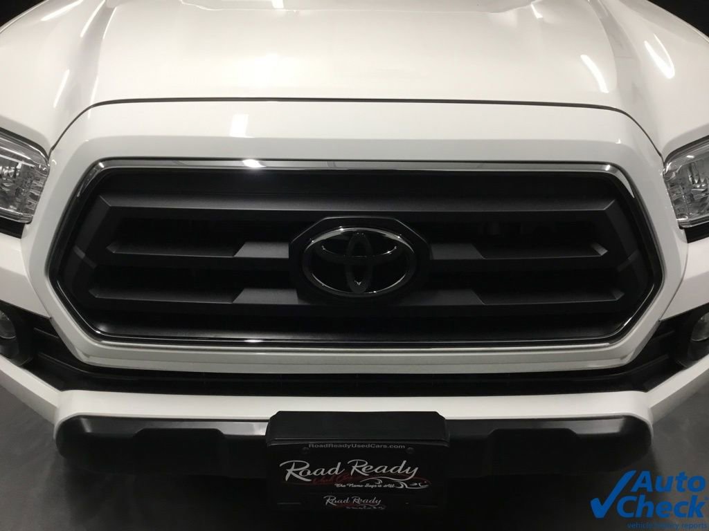 Used 2021 Toyota Tacoma SR5 image 23