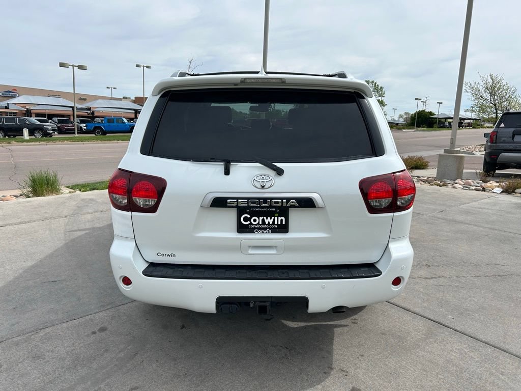 Used 2022 Toyota Sequoia Limited AWD/4WD image 8