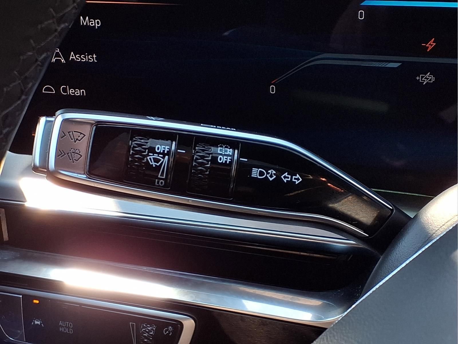 Used 2024 Cadillac Lyriq Luxury w/ LPO, Floor Liner Package AWD/4WD image 22