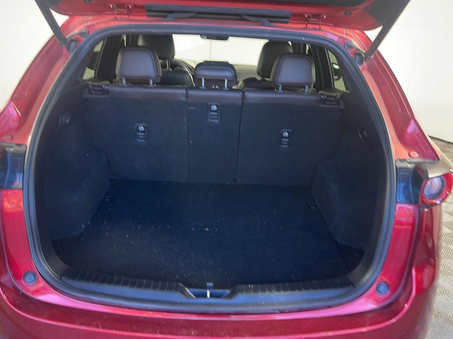 Used 2020 MAZDA CX-5 Signature image 11