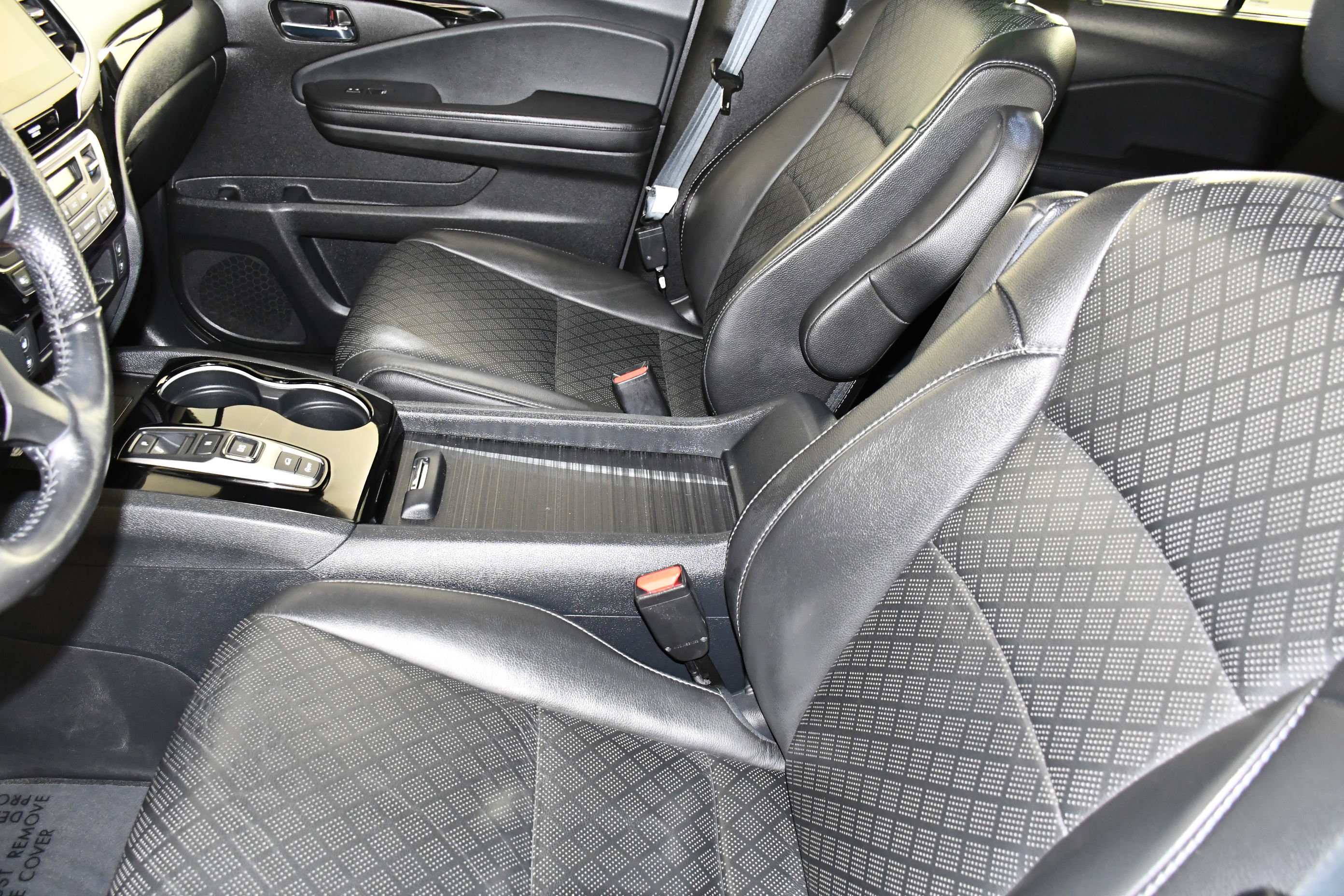 Used 2020 Honda Passport Elite image 40