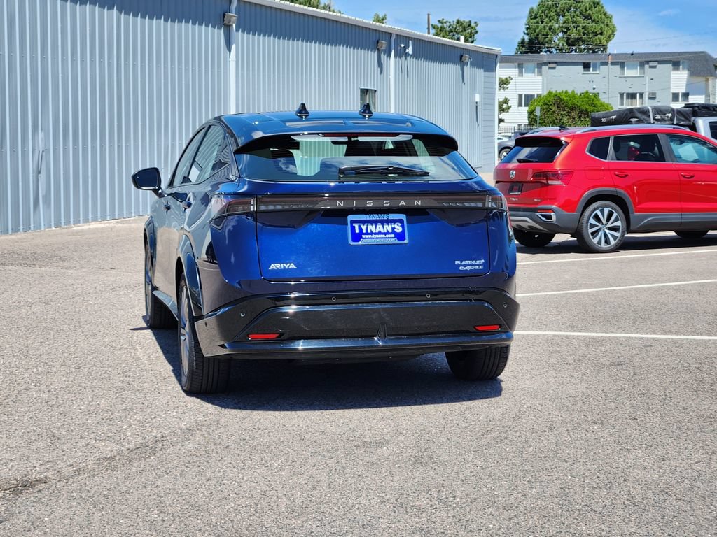 Used 2024 Nissan Ariya AWD image 5