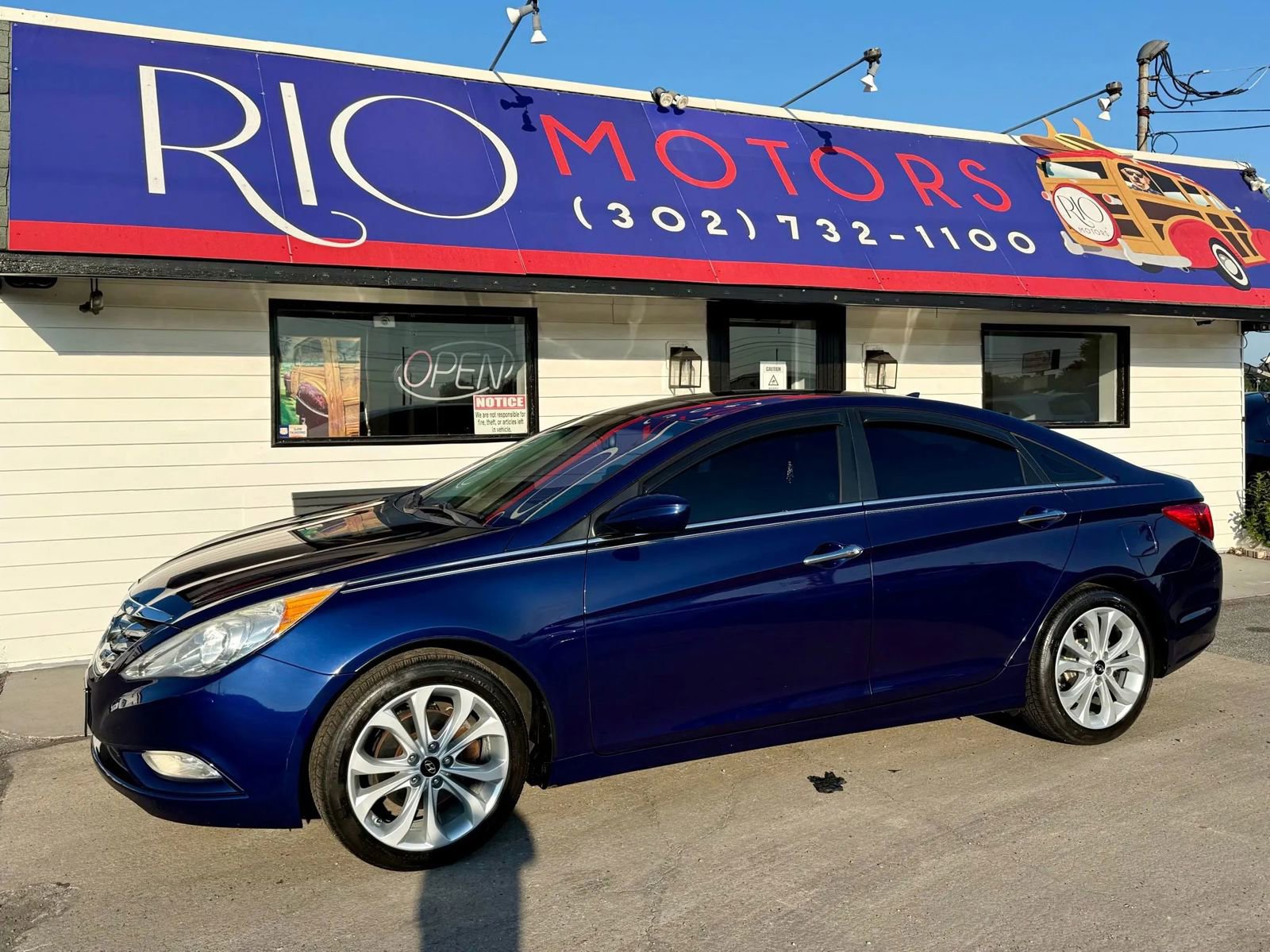 Used 2013 Hyundai Sonata SE w/ Navigation & Sunroof Pkg