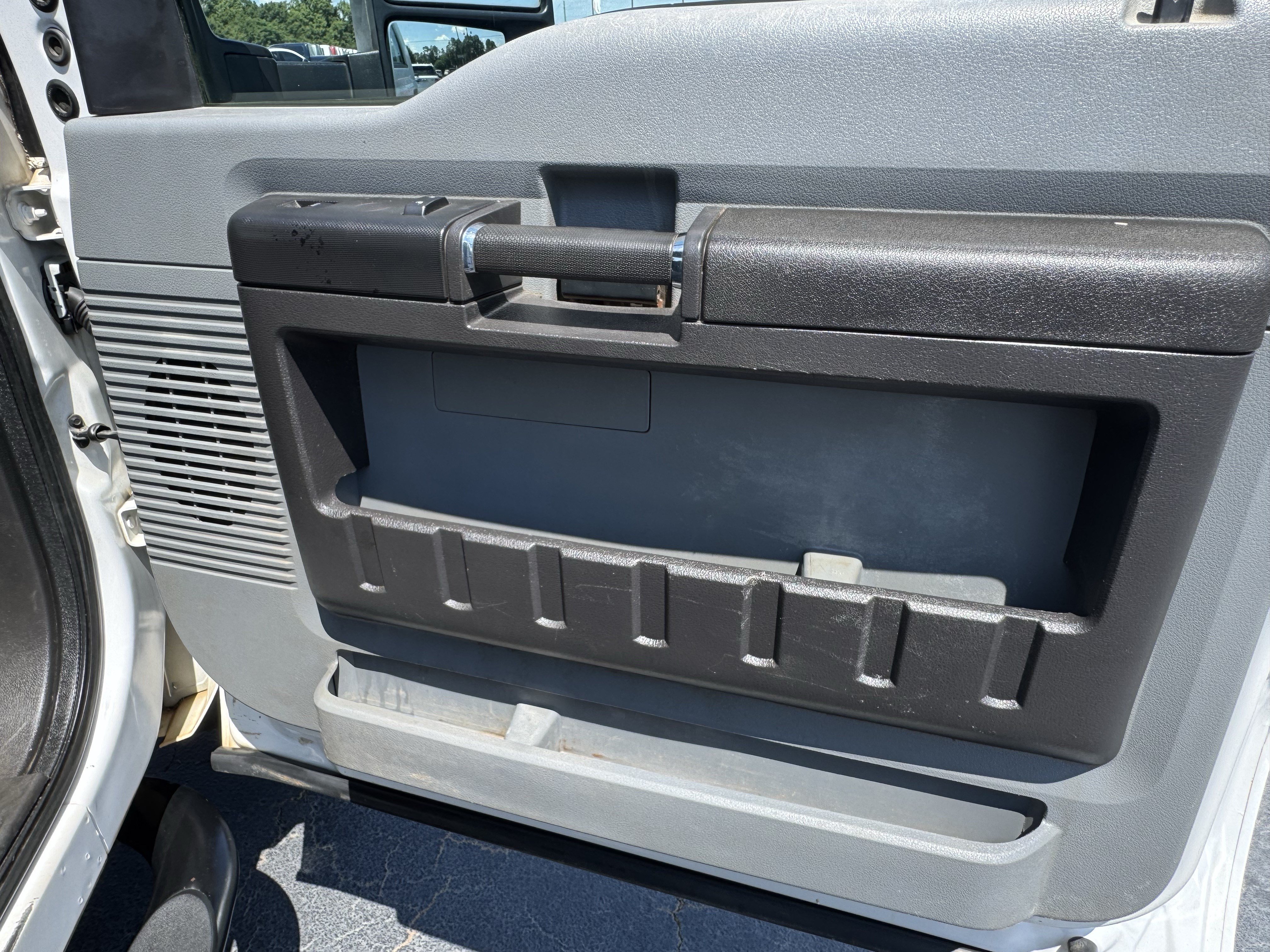 Used 2016 Ford F450 XL w/ Power Equipment Group AWD/4WD image 15