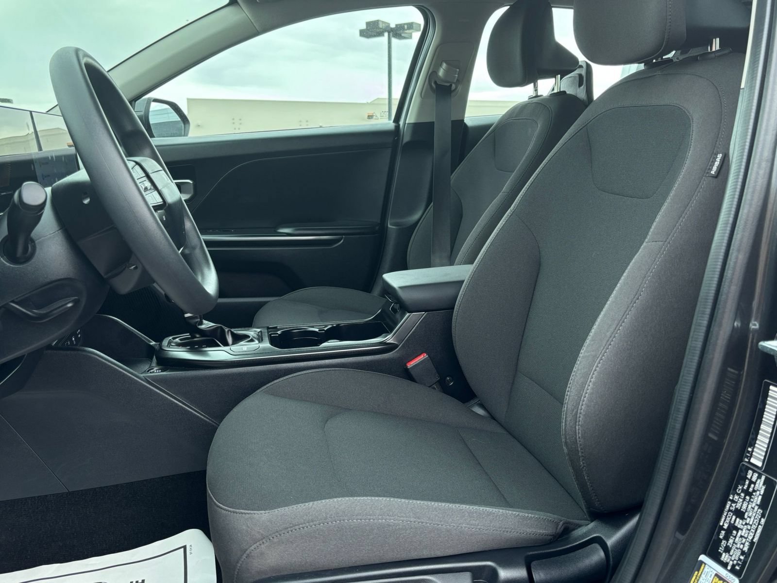 Used 2026 Kia K4 FWD image 28