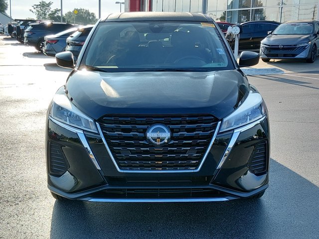 Certified 2023 Nissan Kicks S FWD image 8