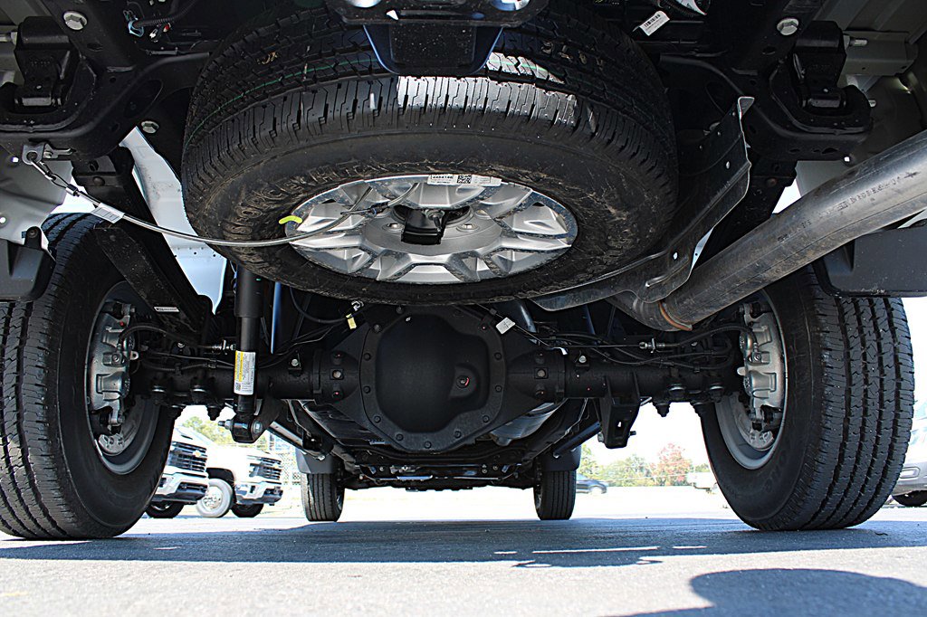 Used 2025 Chevrolet Silverado 2500 W/T w/ WT/CX Safety Package image 32