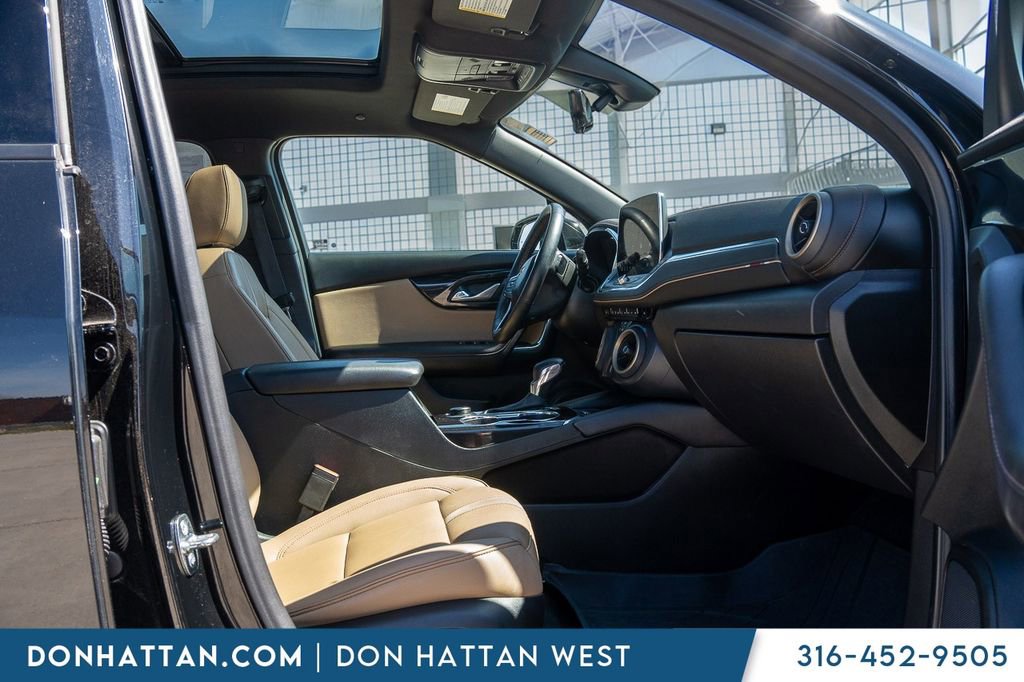 Used 2023 Chevrolet Blazer Premier w/ Driver Confidence II Package AWD/4WD image 24