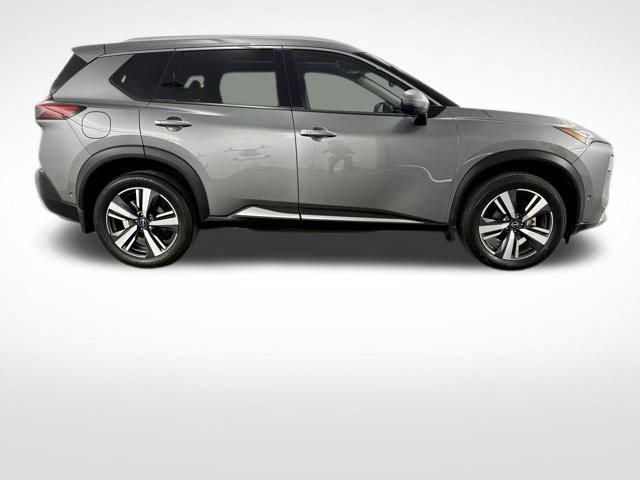 Used 2023 Nissan Rogue Platinum w/ Platinum Premium Package image 9