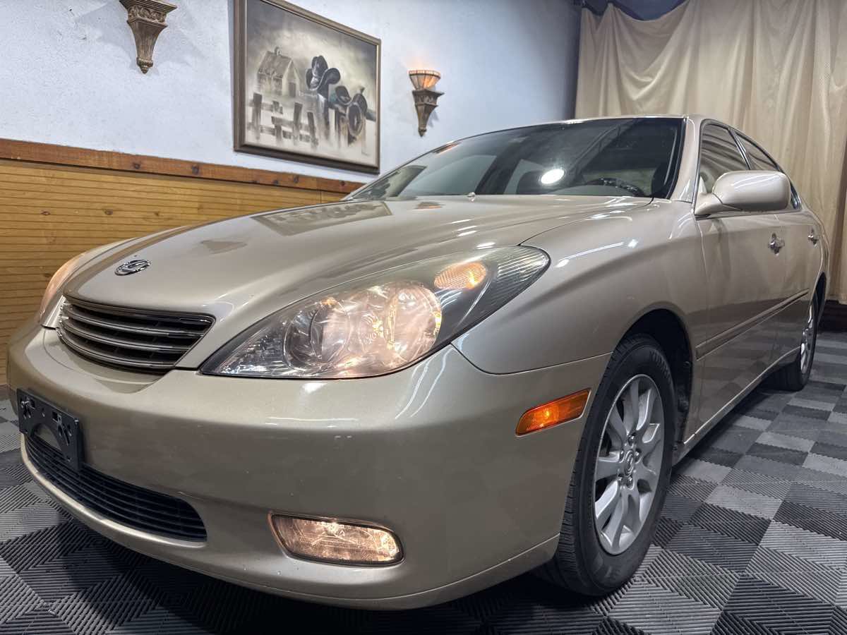 Used 2004 Lexus ES 330 image 5