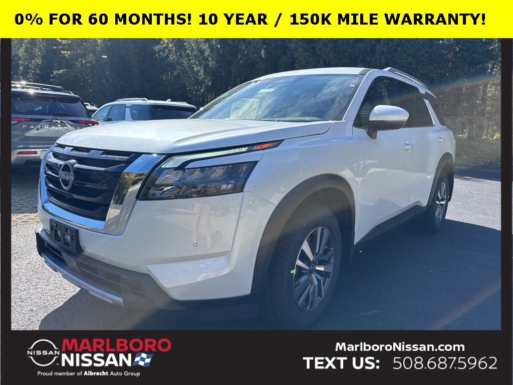 New 2025 Nissan Pathfinder SL w/ Cargo Package image 3
