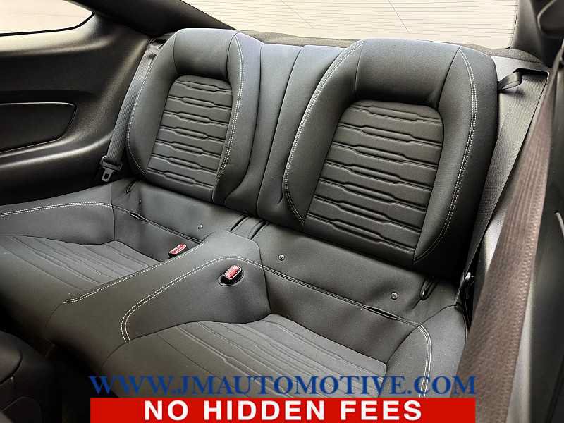 Used 2015 Ford Mustang GT RWD image 14
