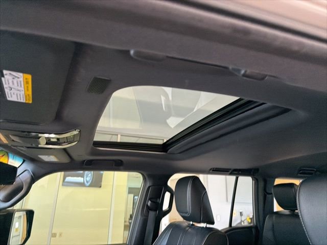 Used 2024 Toyota Land Cruiser image 2