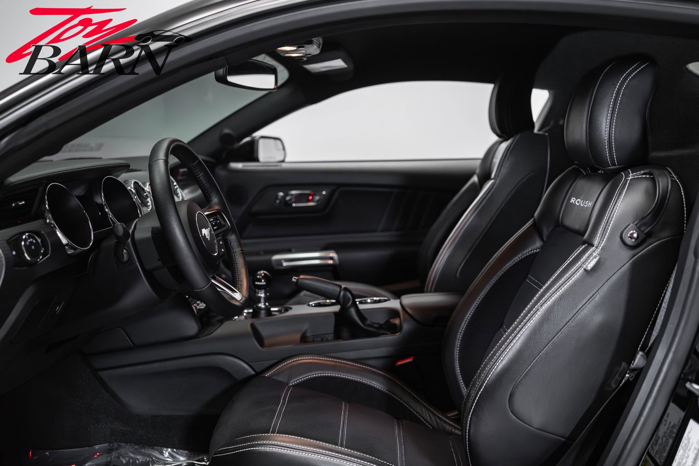 Used 2016 Ford Mustang GT Premium w/ GT Performance Package RWD image 25