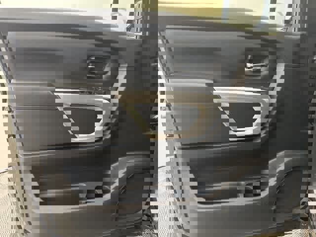 Used 2024 Nissan Titan SV w/ Accessory Utility Package image 15