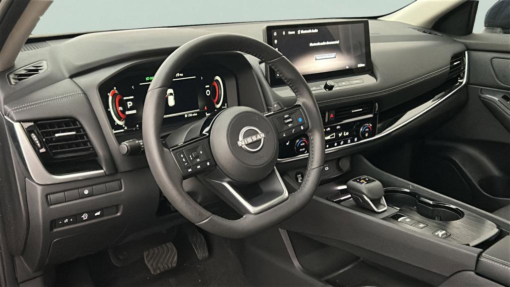 Used 2024 Nissan Rogue SL w/ SL Premium Package image 37