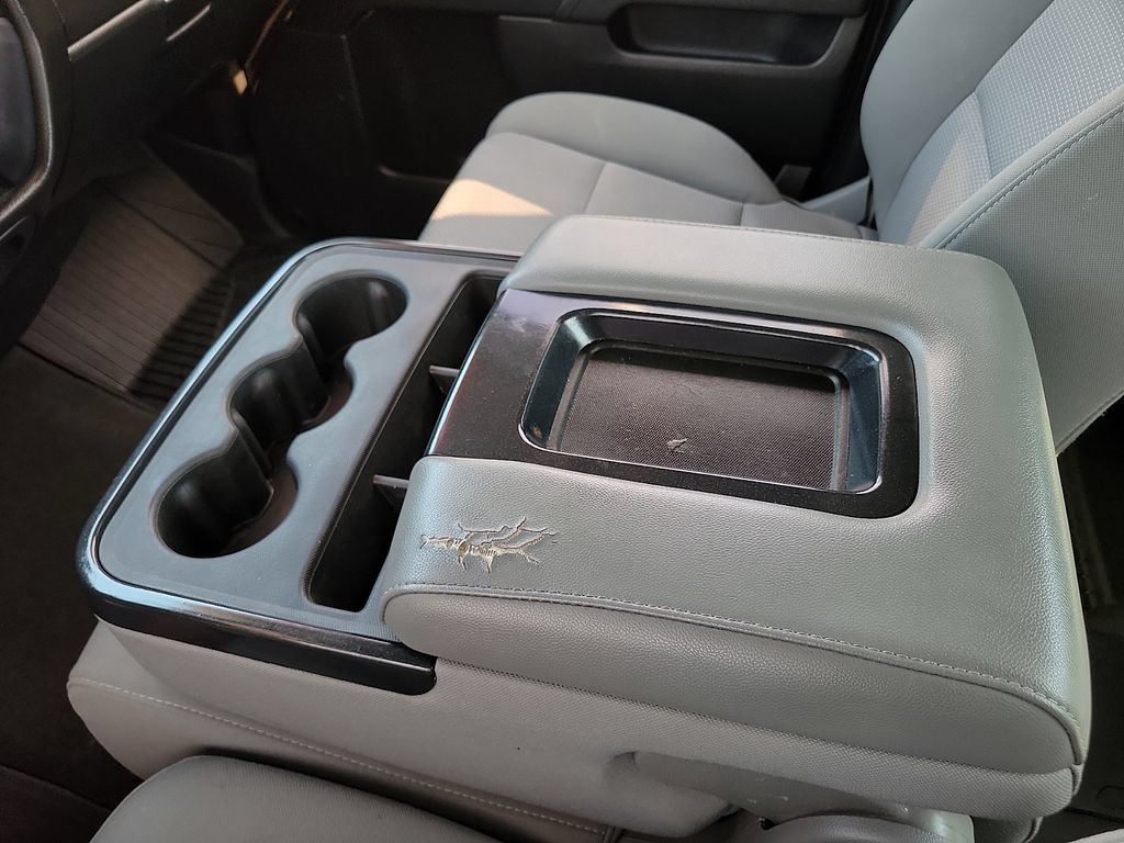 Used 2018 Chevrolet Silverado 1500 Custom w/ Custom Value Package RWD image 29