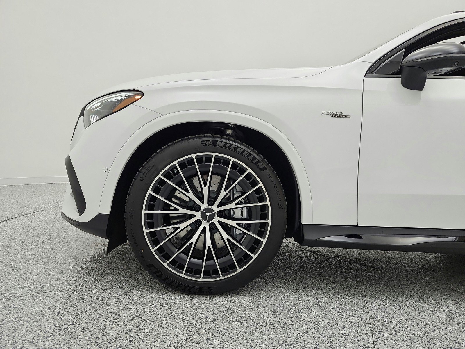 New 2026 Mercedes-Benz GLC 43 AMG 4MATIC Coupe image 13