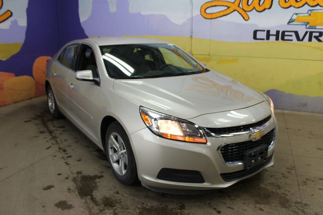 Used 2015 Chevrolet Malibu LS FWD image 4