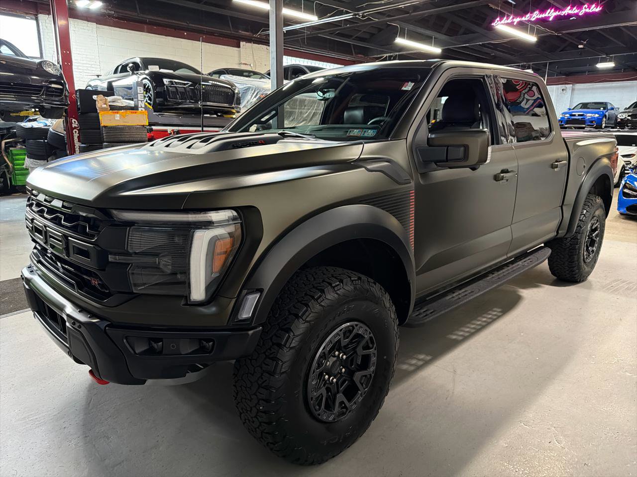 Used 2025 Ford F150 Raptor w/ Equipment Group 803A Raptor R image 10