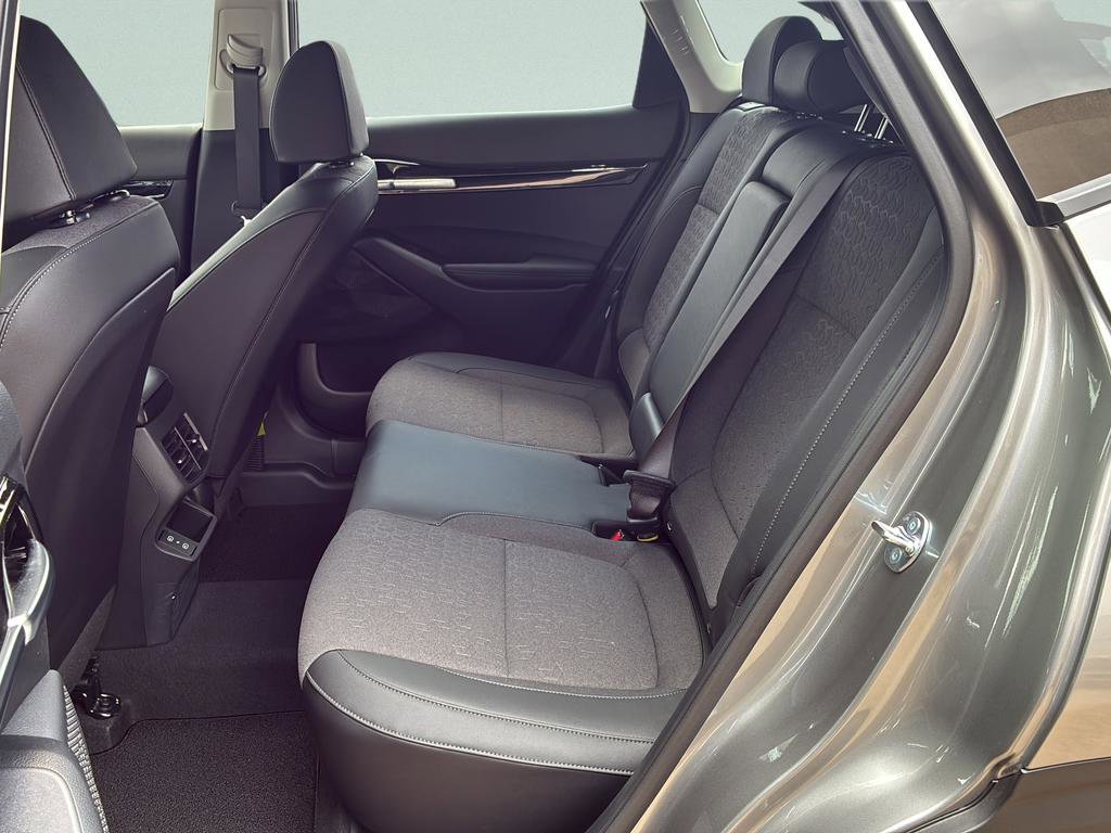 New 2026 Kia Seltos S AWD/4WD image 23