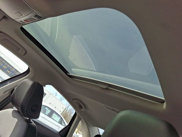 New 2026 Volkswagen Jetta SE image 7