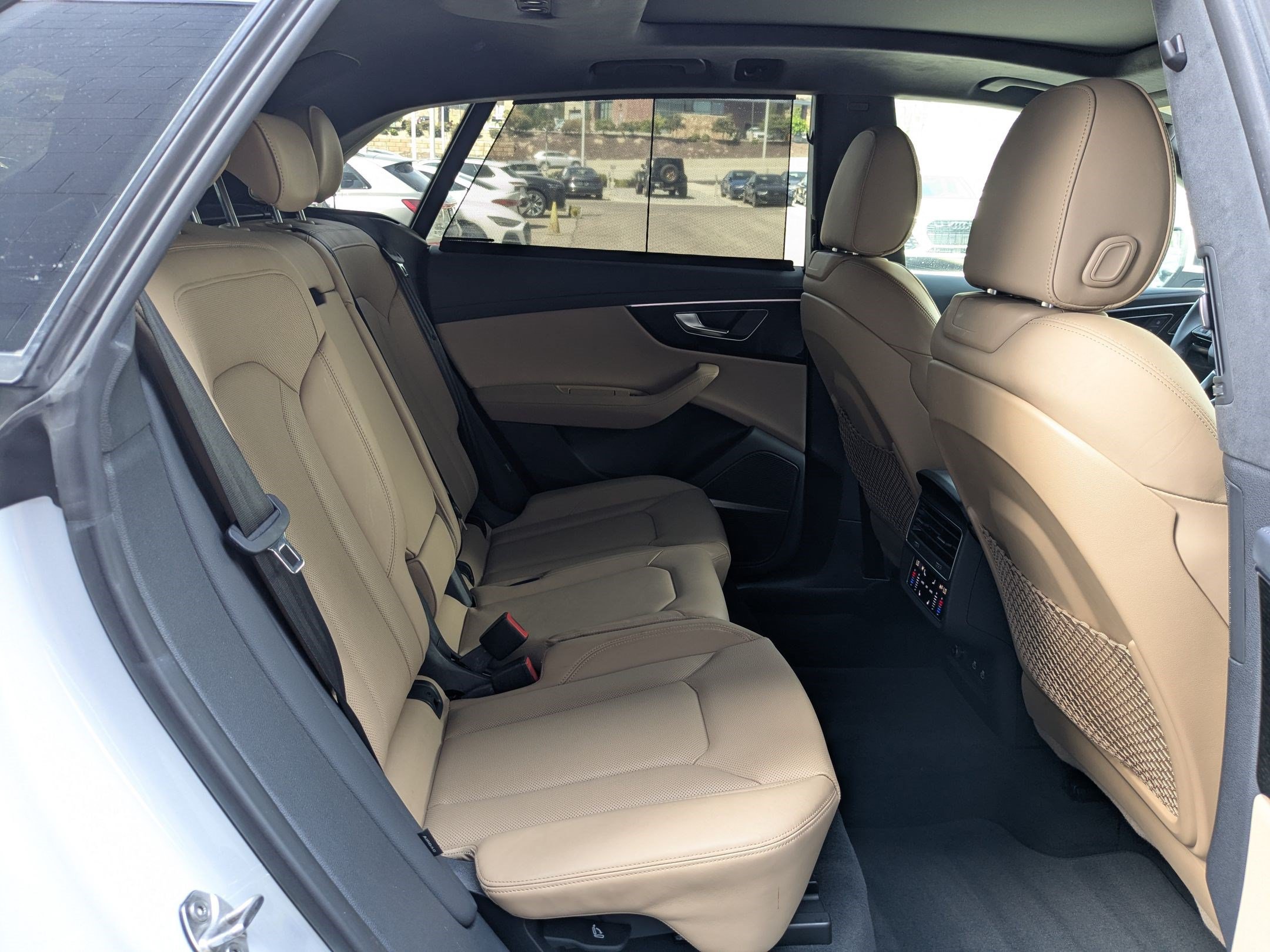 Used 2023 Audi Q8 Prestige w/ Prestige Package AWD/4WD image 30