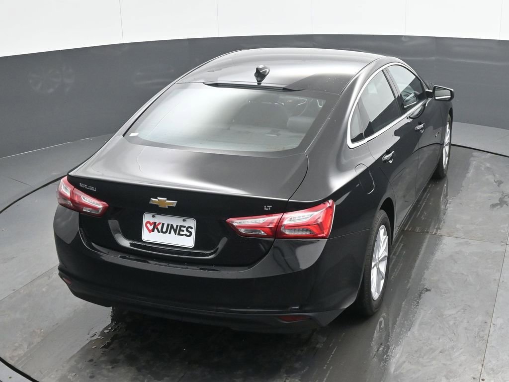 Used 2022 Chevrolet Malibu LT FWD image 34