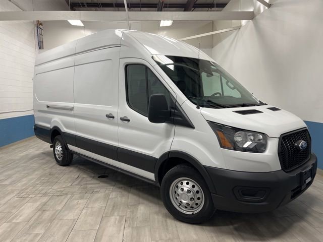 Used 2024 Ford Transit 250 148 High Roof Extended AWD w/ Load Area Protection Package image 33