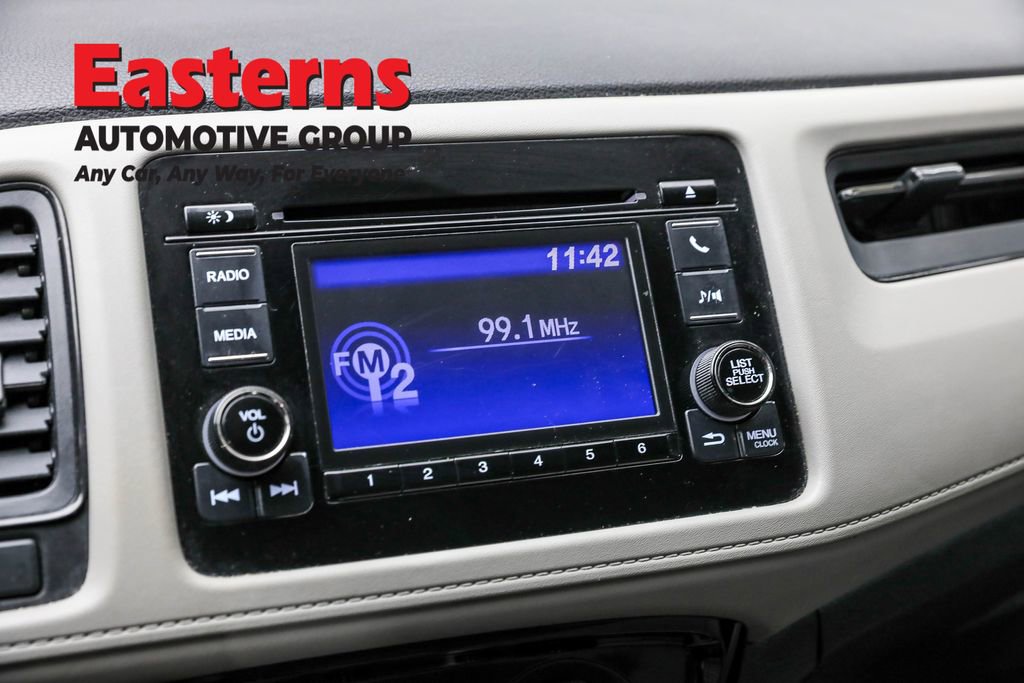 Used 2022 Honda HR-V LX image 18