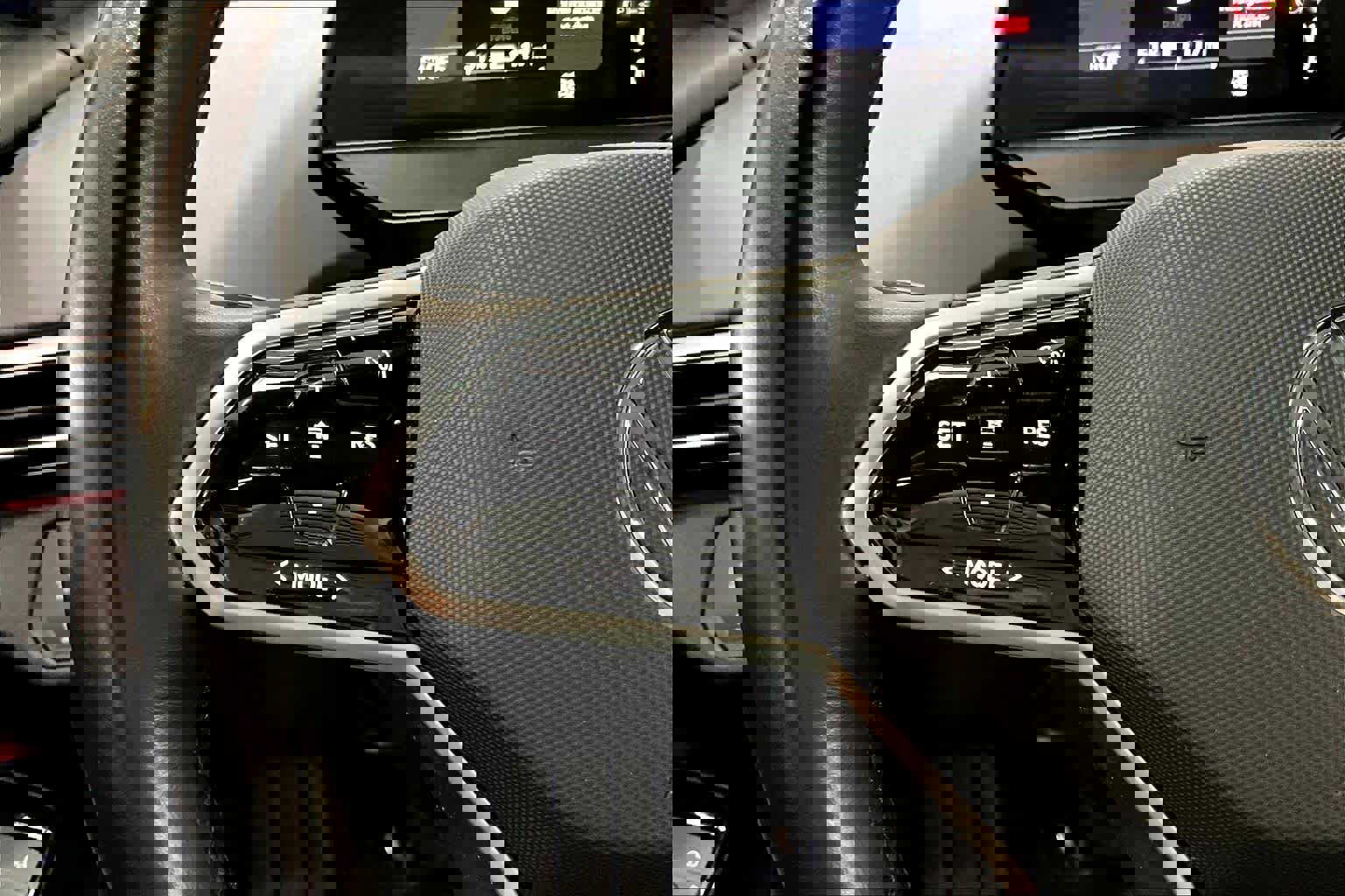 Used 2022 Volkswagen ID.4 Pro S image 21