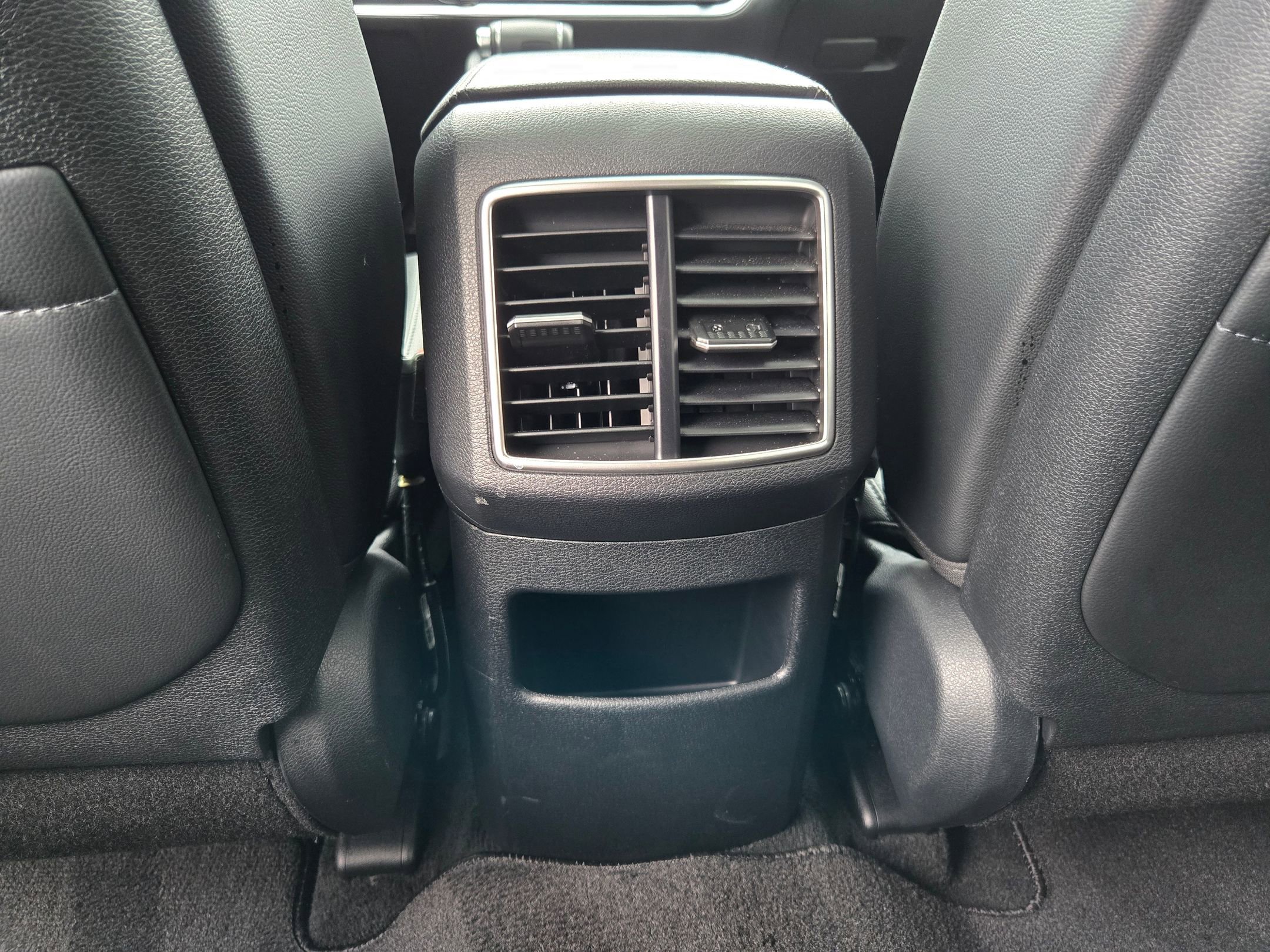 Used 2025 Kia Sportage EX w/ Premium Package FWD image 37