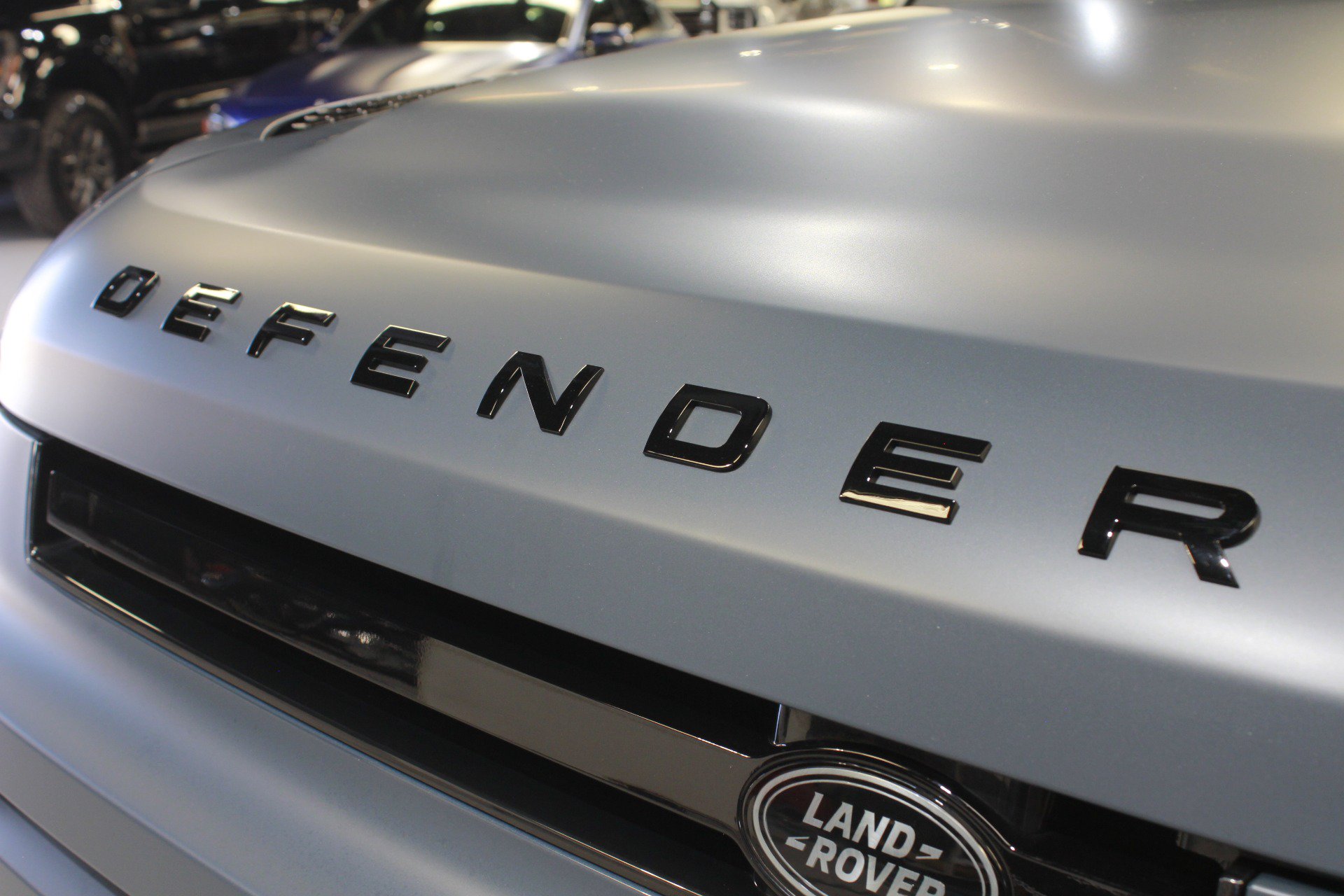 Used 2026 Land Rover Defender 110 X-Dynamic SE AWD/4WD image 8