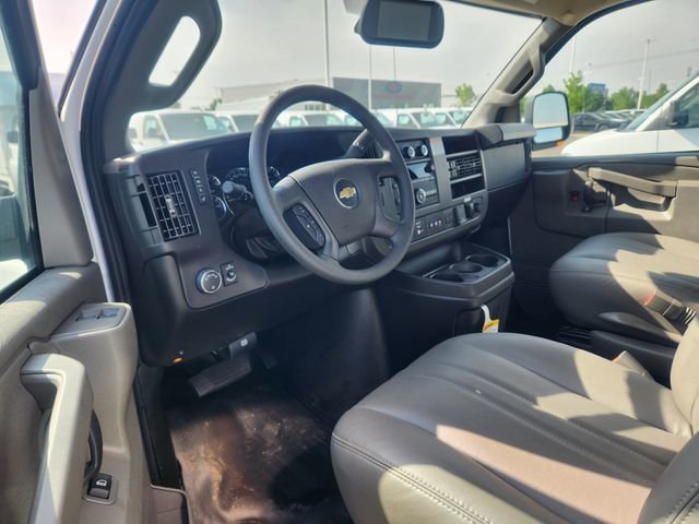 New 2024 Chevrolet Express 3500 w/ Power Convenience Package image 13