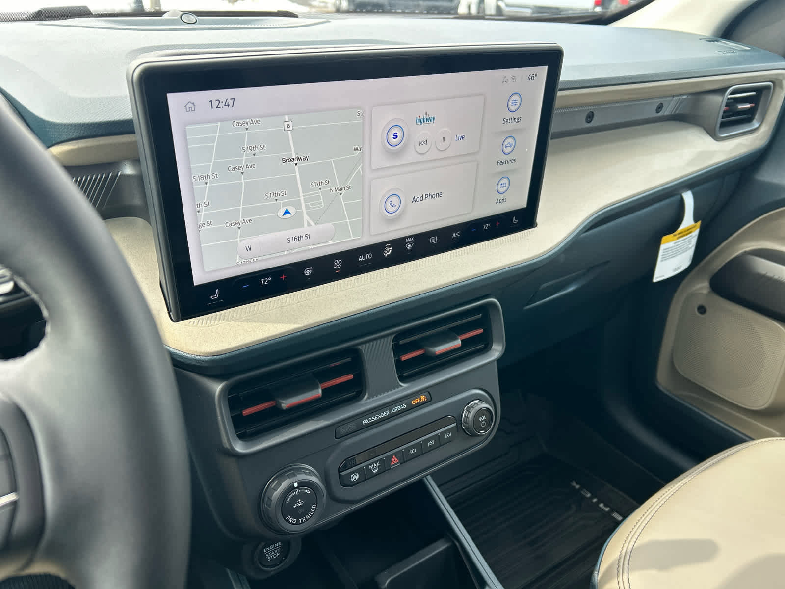 New 2026 Ford Maverick Lariat image 32