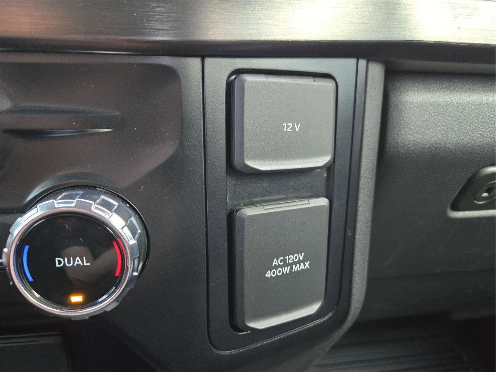 Used 2024 Ford F350 Lariat w/ Sport Appearance Package image 38