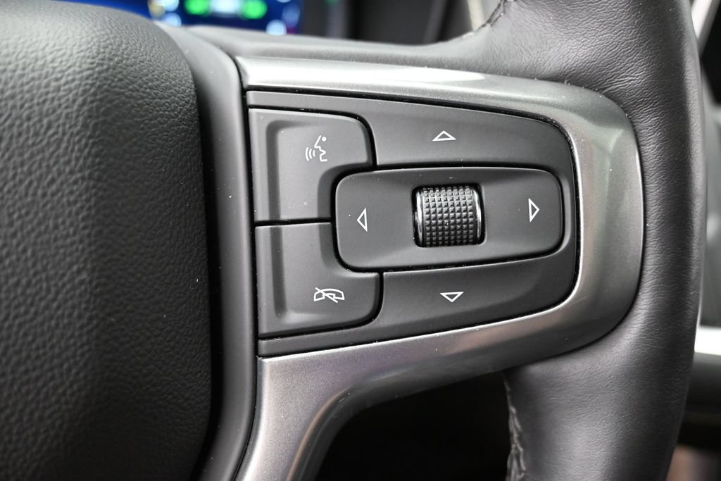 Used 2023 Chevrolet Tahoe Premier w/ Advanced Technology Package AWD/4WD image 28