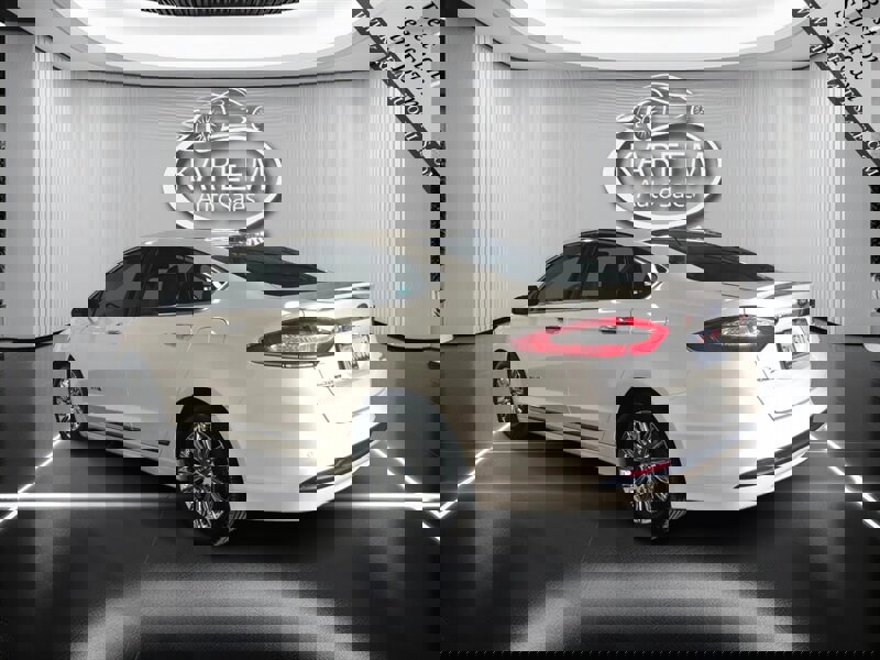 Used 2013 Ford Fusion SE image 7