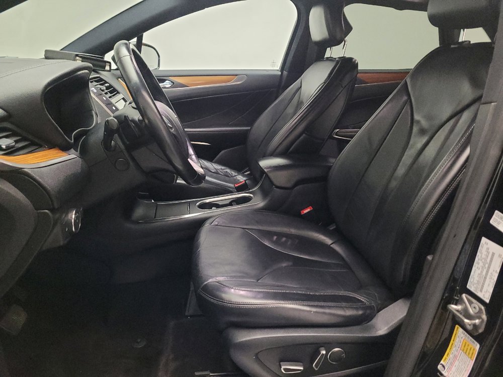 Used 2017 Lincoln MKC Select w/ Select Plus Package image 17