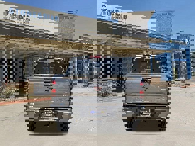 Used 2022 Nissan Frontier Pro-X RWD image 6