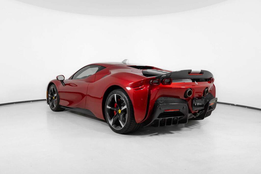 Used 2023 Ferrari SF90 Stradale image 7