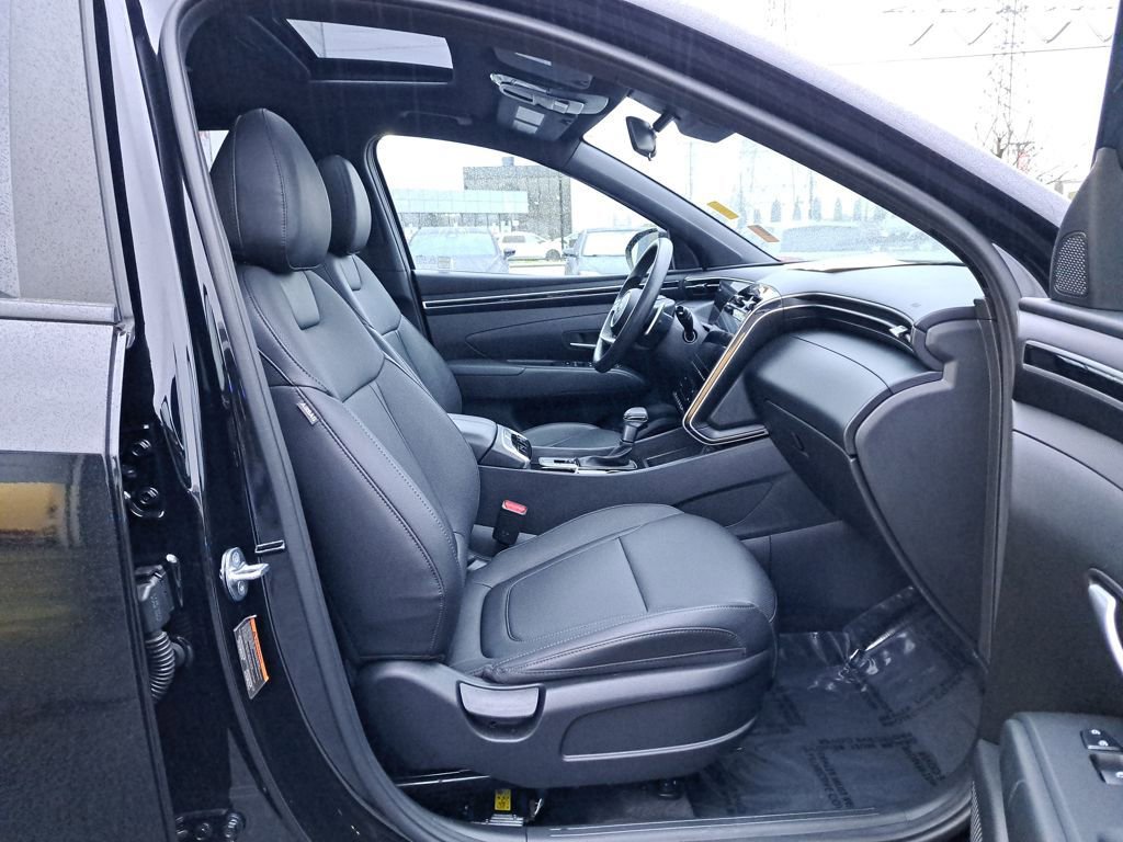 Used 2024 Hyundai Santa Cruz Night image 18