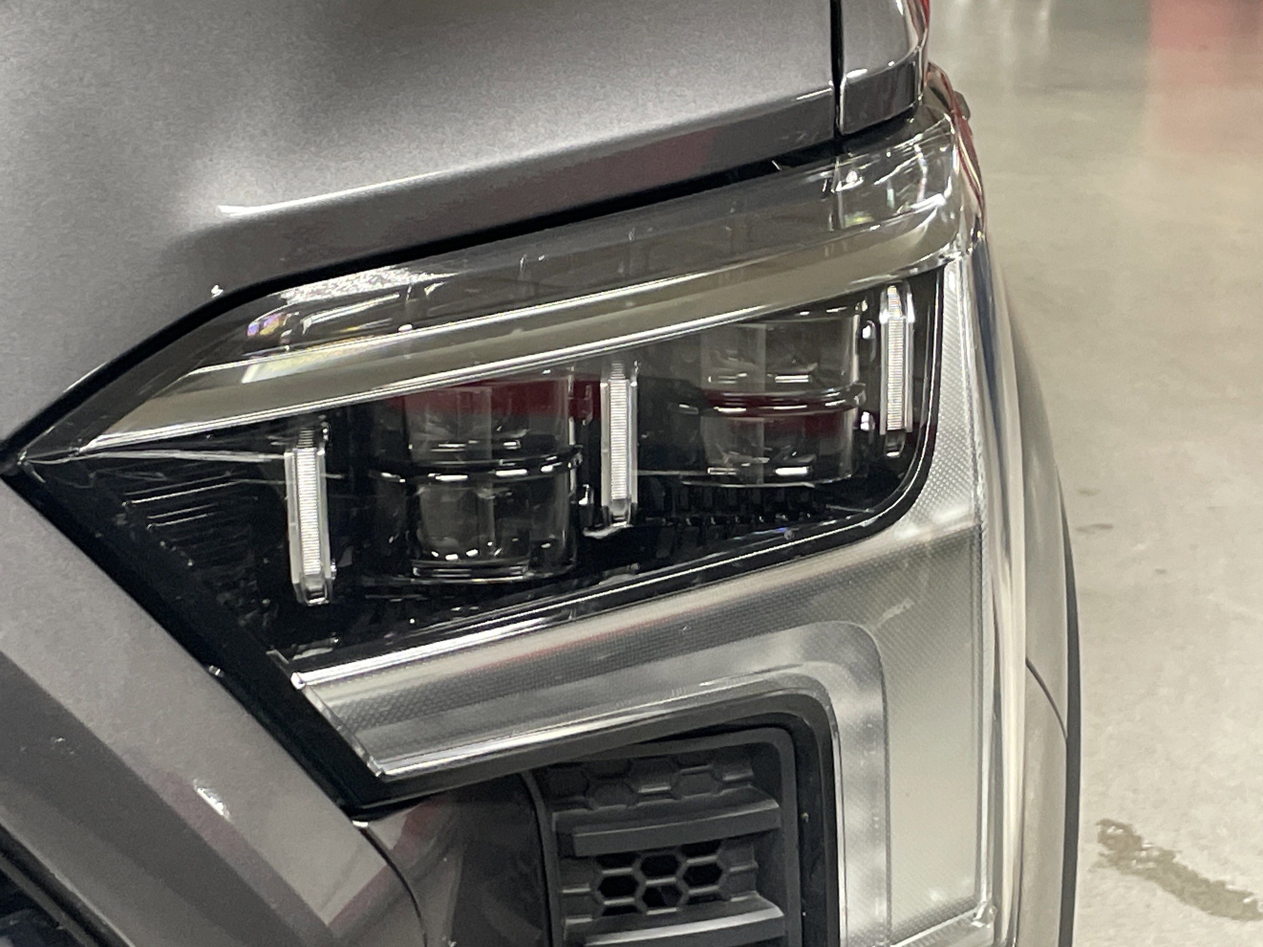 Used 2024 Toyota Tundra Capstone AWD/4WD image 6