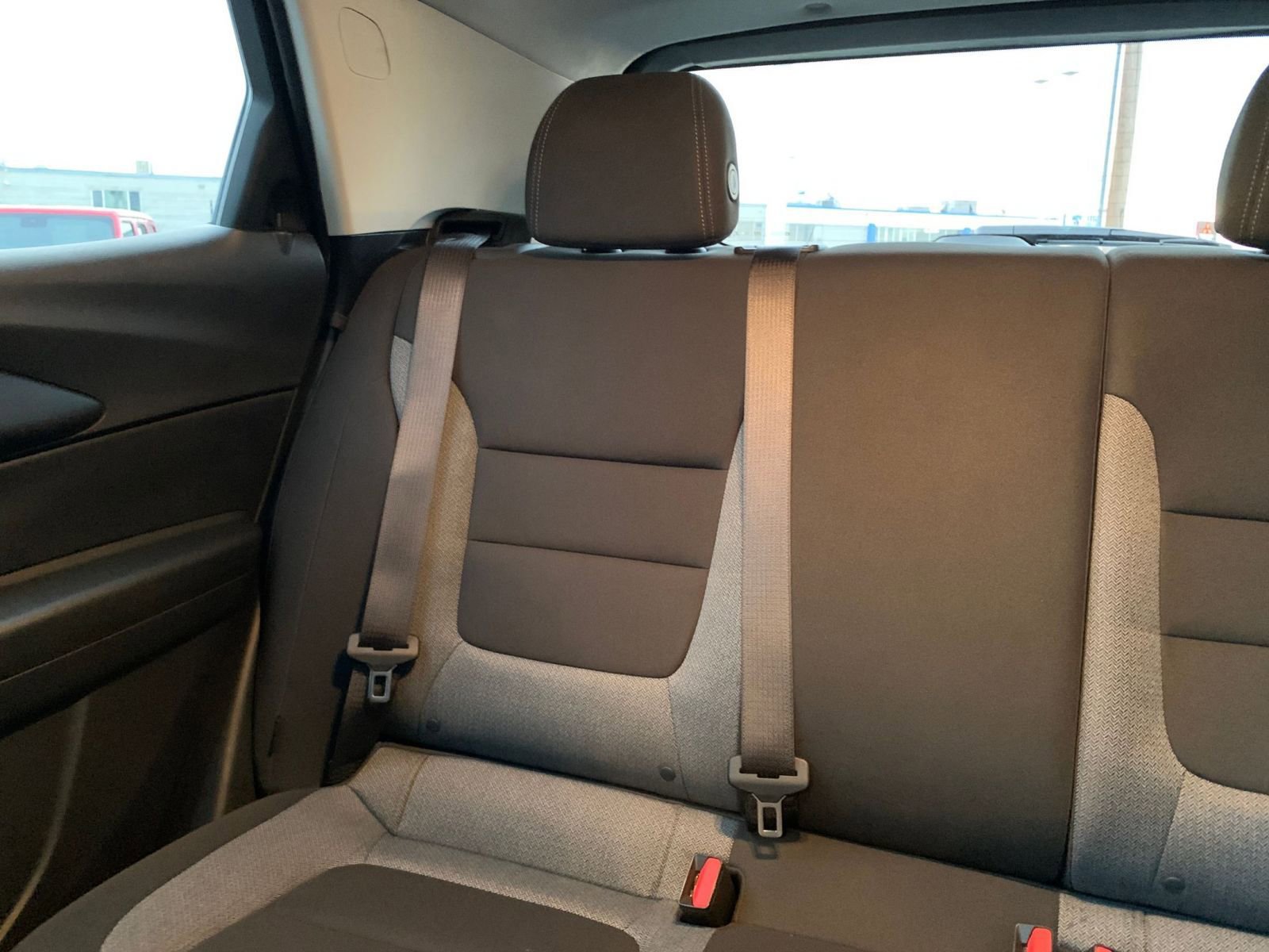 Used 2025 Chevrolet TrailBlazer LT image 37