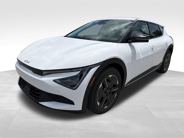 New 2026 Kia EV6 Light RWD image 3