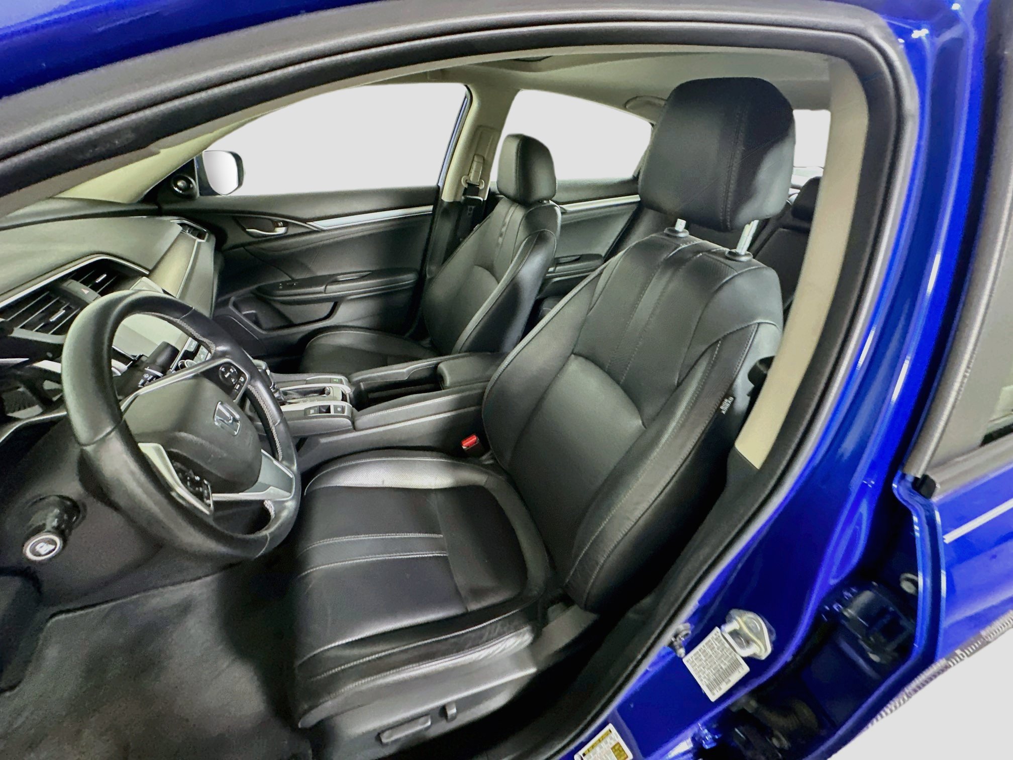 Used 2017 Honda Civic Touring image 13